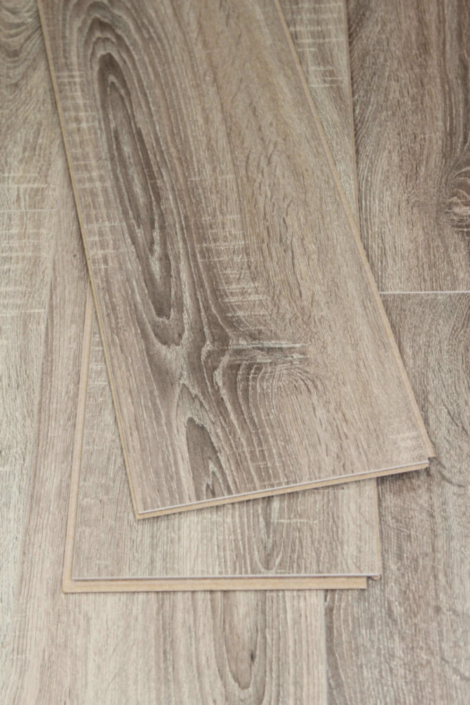 Baelea Concerto Drift Oak with Saw Cuts Laminate Flooring