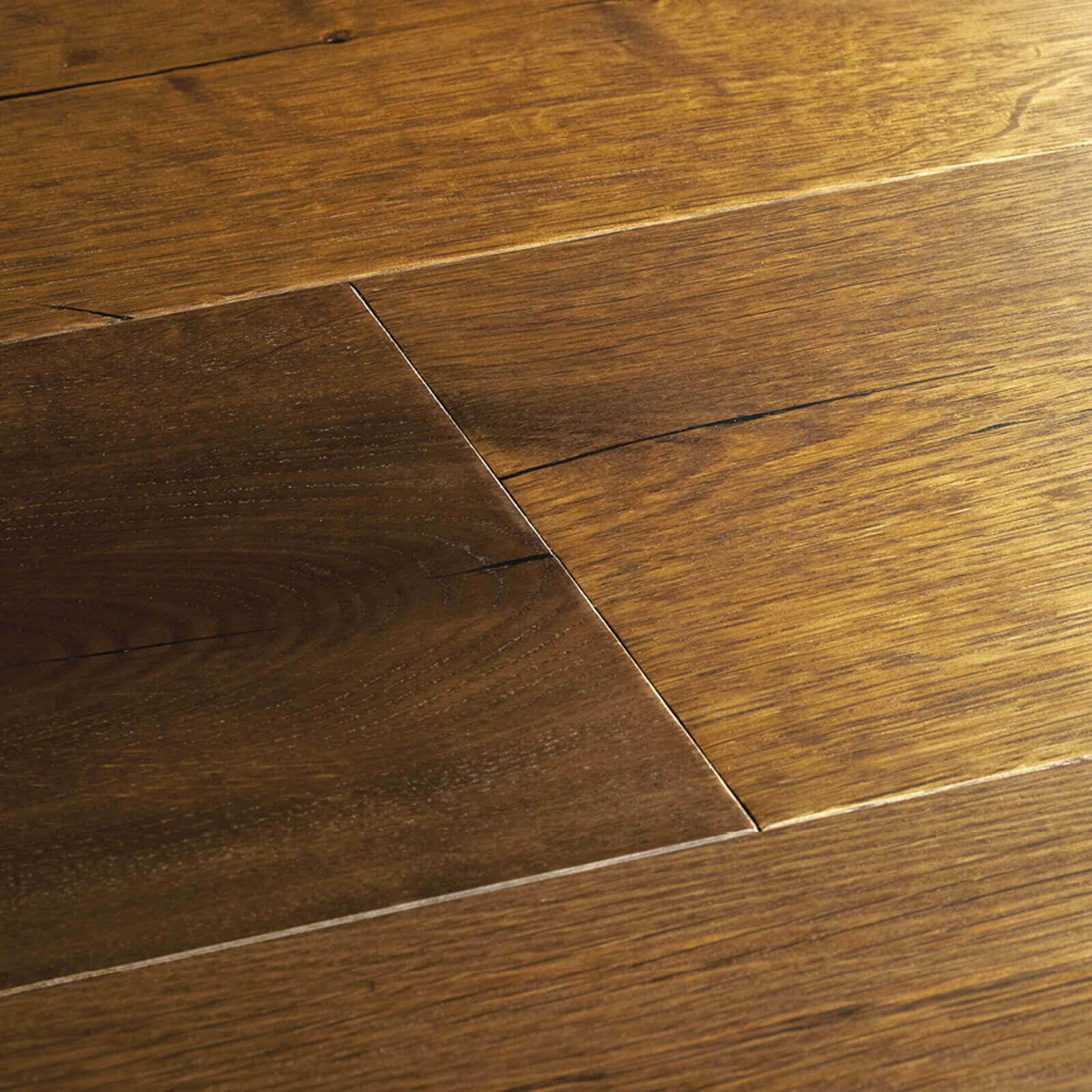 Engineered Wood Flooring, Burnt Oak Laminate Flooring